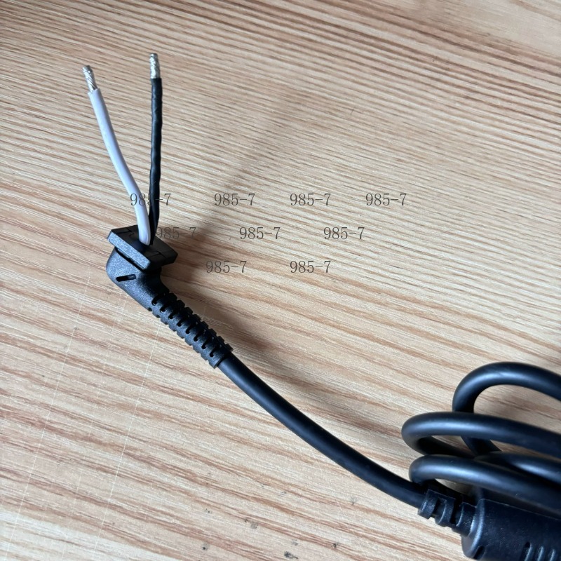 Cargador para Portátil de 330W - Laptop Charger reseña y precio